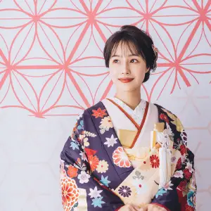 オンラインで衣裳をピックアップ